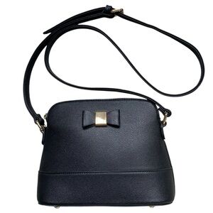 ISABELLE by Poppi Dome Bag Crossbody Shoulder Bow Detail Footed Base Black NWOT